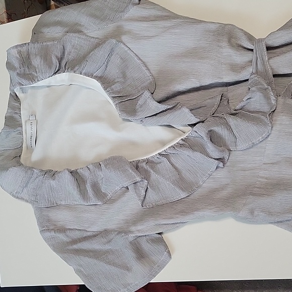 Sincerely Jules Dolly Ruffle Trim Wrap Dress - Picture 5 of 7